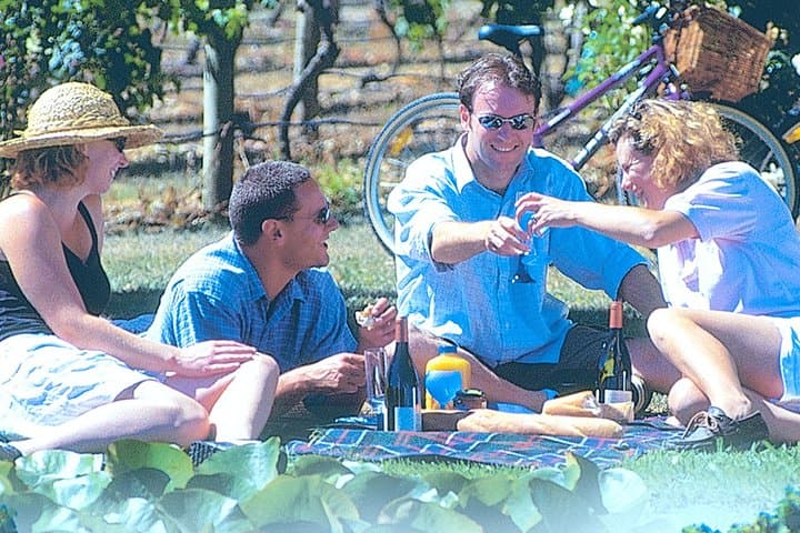hawkes-bay-wineries-self-guided-bike-tour-ride-the-gimblett-gravels photo 2