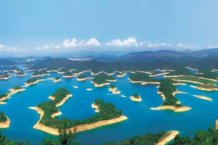 Private Day Trip to Qiandao Lake from Hangzhou — Thousand Islands Lake Guide