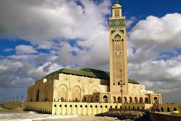 Marrakech to Casablanca Private Day Tour: Hassan II Mosque, Corniche & Old Medina photo 4