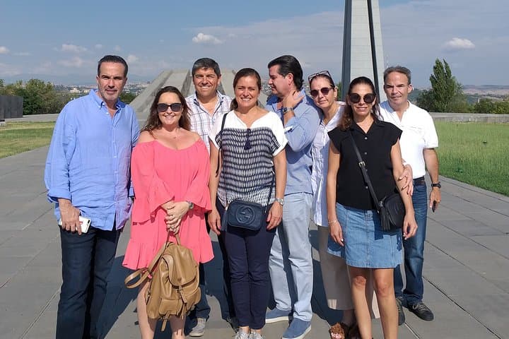 Yerevan Private City Tour: 3–4 Hour Mercedes Sightseeing