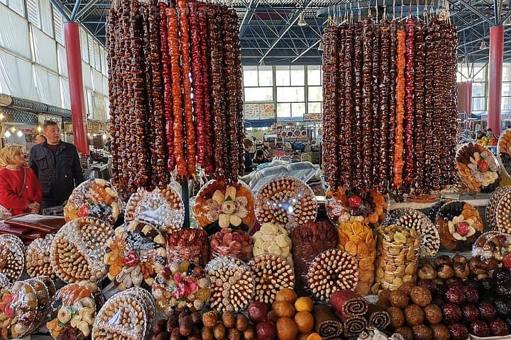 Yerevan Brandy & Markets: Private Ararat and Vernissage Shopping Tour photo 6