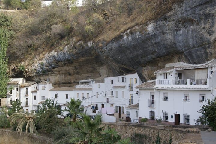 Pueblos Blancos and Ronda: Private Day Trip from Seville to Zahara, Grazalema & Ronda photo 4