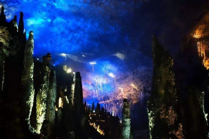 Jiutian Cave Private Expedition & Marshal Helong Memorial Day Tour, Zhangjiajie