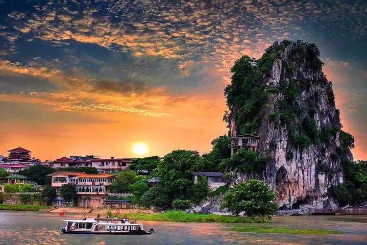 China in Six Days: Private Nanjing Departure to Beijing, Xi'an & Guilin Highlights photo 6
