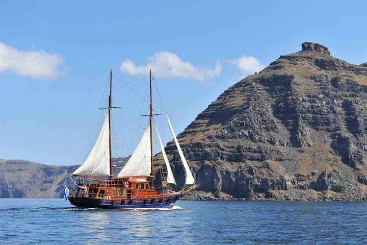 Santorini Volcanic Sunset Cruise: Volcano Hike, Hot Springs & Onboard Dinner photo 6