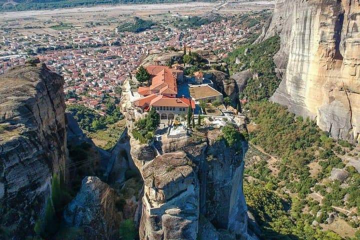 Meteora Private Full-Day Tour — Monasteries on the Rock Pillars photo 4