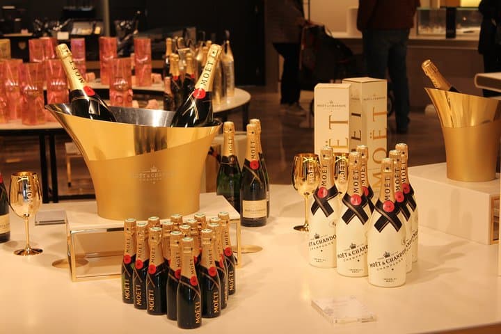 Private Moët, Hautvillers & Champagne Vineyards Day Tour from Paris
