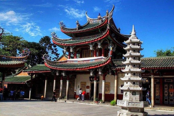 6-Day Xiamen to Guilin Private Tour: Gulangyu, Longji Terraces & Li River Rafting photo 4