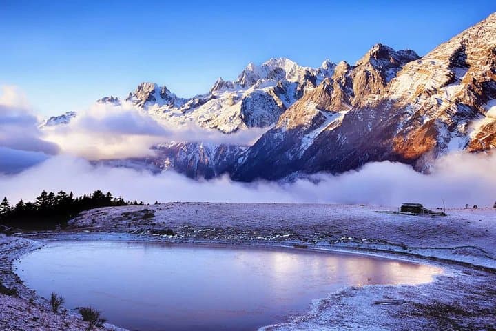 Jade Dragon Snow Mountain & Black Dragon Pool: Private Lijiang Day Tour photo 5