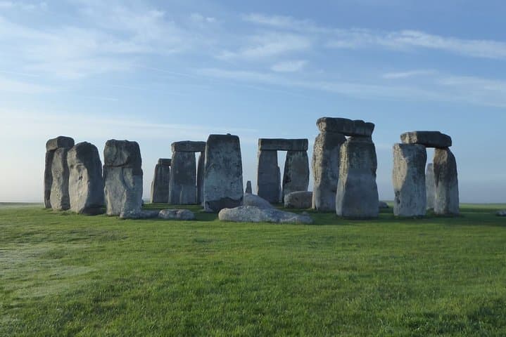 3-Day West Country Private Tour: Stonehenge, Bath, Wells & Cheddar Gorge photo 2