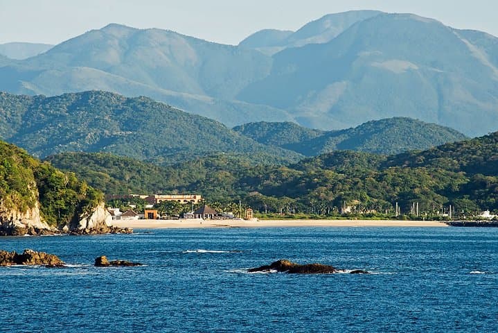 Huatulco Seven Bays Private Boat Tour — Shore Excursion Guide photo 5
