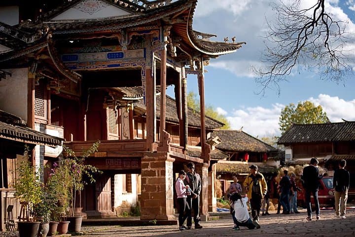Private Day Tour to Shaxi Ancient Town from Lijiang — Tea Horse Road, Ming Murals & Market photo 2