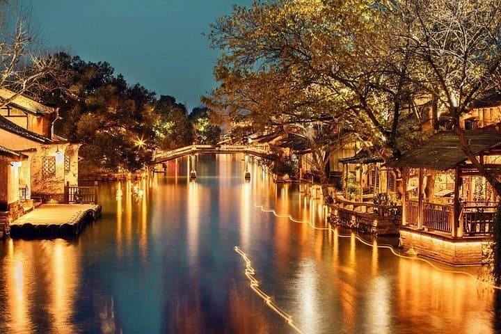 Private Night Tour to Wuzhen Water Town from Hangzhou — Evening Canals & Riverside Dinner photo 1
