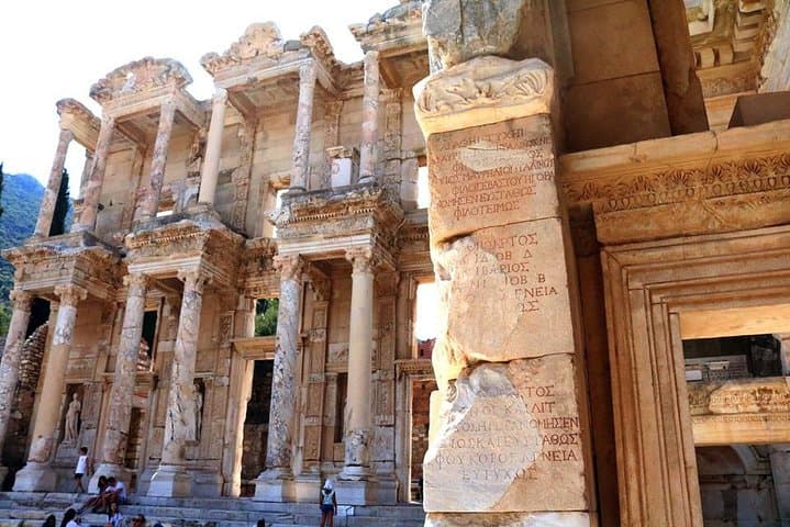 Ephesus and Pamukkale 2-Day Tour from Istanbul: Celsus Library, Virgin Mary & Travertines photo 3