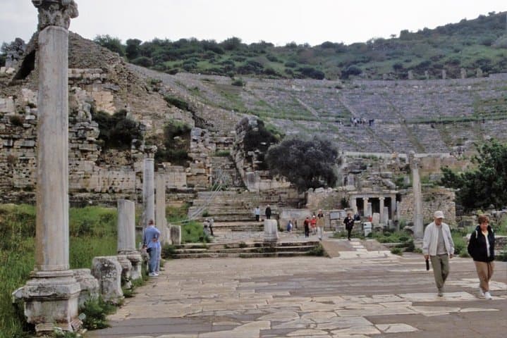 Ephesus and Pamukkale 2-Day Tour from Istanbul: Celsus Library, Virgin Mary & Travertines photo 4