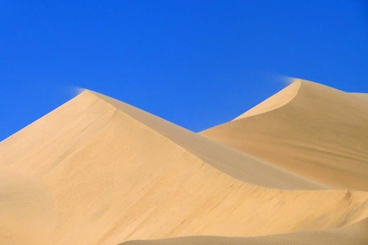 Sandwich Harbour Private Tour: Dunes, Lagoon Birds & Off‑Road Adventure photo 4