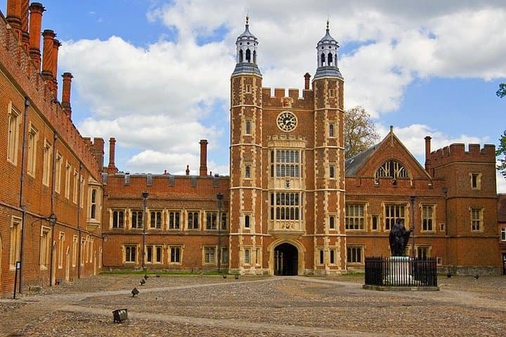 Half-Day Royal Windsor Private Tour from London — Windsor Castle, Eton & Runnymede photo 5