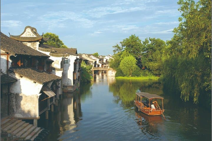 Hangzhou & Wuzhen 2-Day Private Tour — West Lake, Longjing Tea & Ancient Waterways photo 3