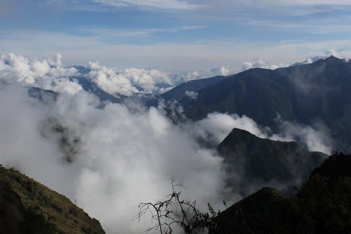 Classic Inca Trail 4-Day Expedition: Dead Woman's Pass to Machu Picchu photo 2