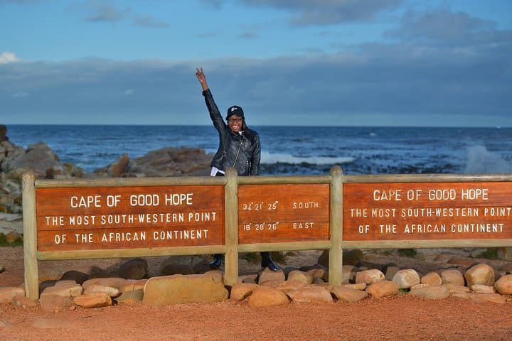 Snorkel with Cape Fur Seals and Explore the Cape Peninsula: Hout Bay to Cape Point Day Tour photo 6