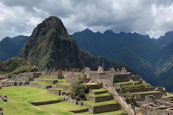 Inca Day Hike to Machu Picchu: Wiñay Wayna, Inti Punku & Citadel Views photo 3