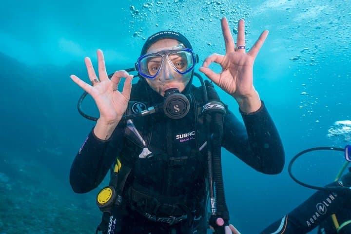 Discover Scuba Diving in Tenerife: Shore and Boat Dives from Los Cristianos photo 2
