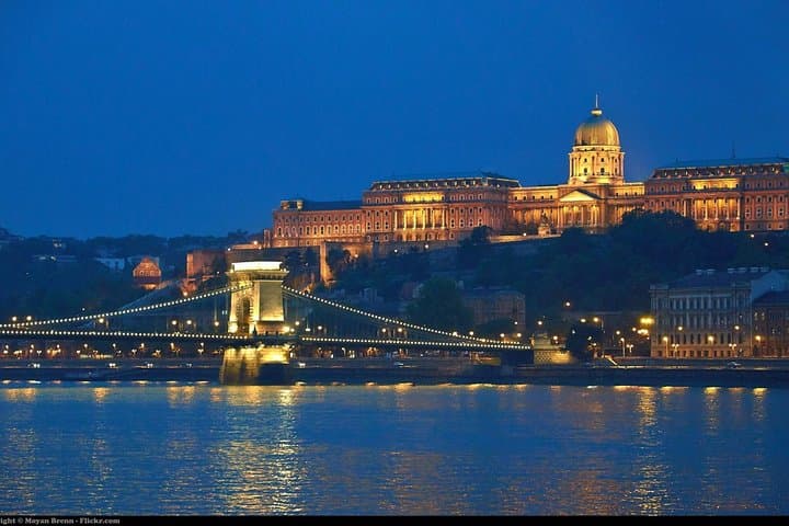 Private Budapest Highlights Tour: Chain Bridge, Castle District & Heroes' Square photo 4