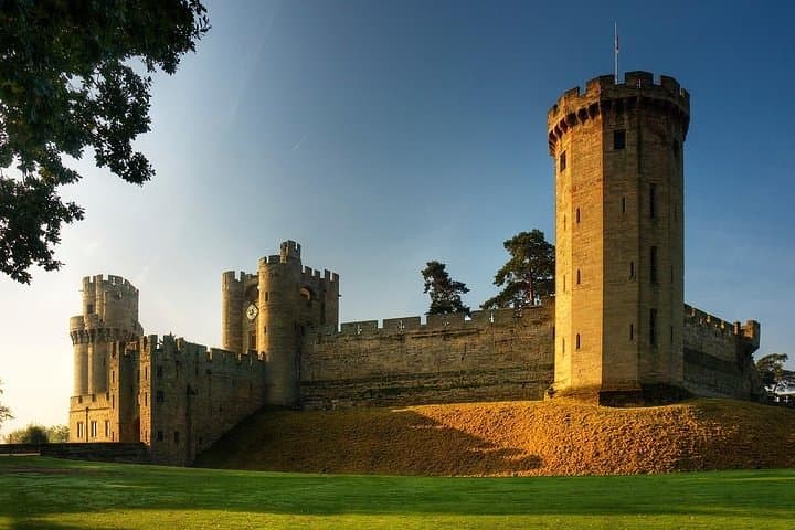 Full-Day Cotswolds & Warwick Castle Private Tour from London photo 4
