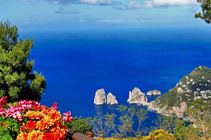 Full-Day Capri & Blue Grotto from Rome: Boats, Blue Cave & Faraglioni photo 2