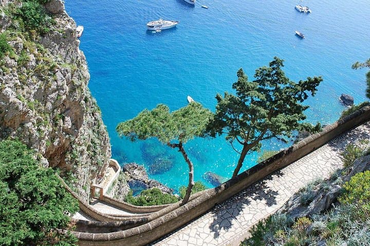 Pompeii & Amalfi Coast Shore Excursion from Naples — Skip-The-Line Pompeii and Positano photo 2