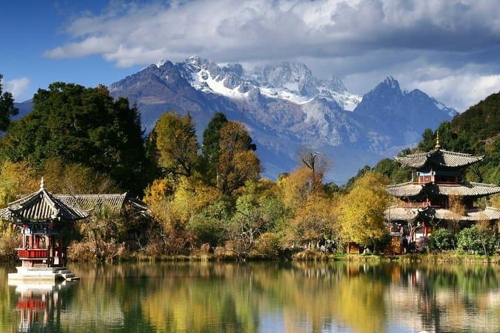 Lijiang Private Day Tour: Jade Dragon Snow Mountain, Impressions Show & Old Town photo 1