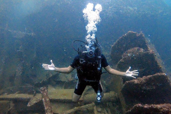 Scuba Diving in Mirissa: Wrecks, Coral & Macro Life off Sri Lanka's South Coast