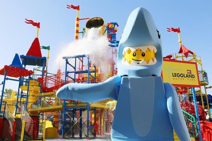 Private Transfer from Dubai Hotels to Dubai Parks & Resorts — Convenient Roundtrip Ride photo 3