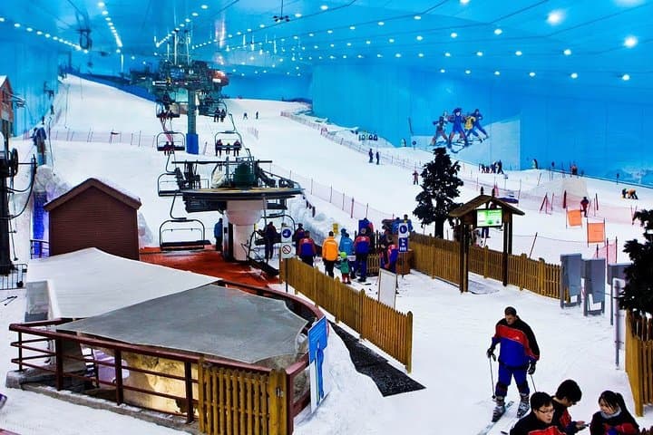 Private Transfer to Ski Dubai & Wild Wadi from Dubai Hotels photo 2