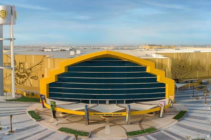 Dubai to Yas Island: Private Transfer to Ferrari World & Warner Bros. Abu Dhabi photo 3
