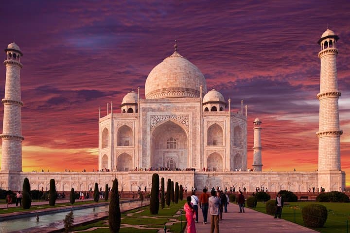 Golden Triangle 5-Day Delhi–Agra–Jaipur Tour with Gatimaan Express photo 3