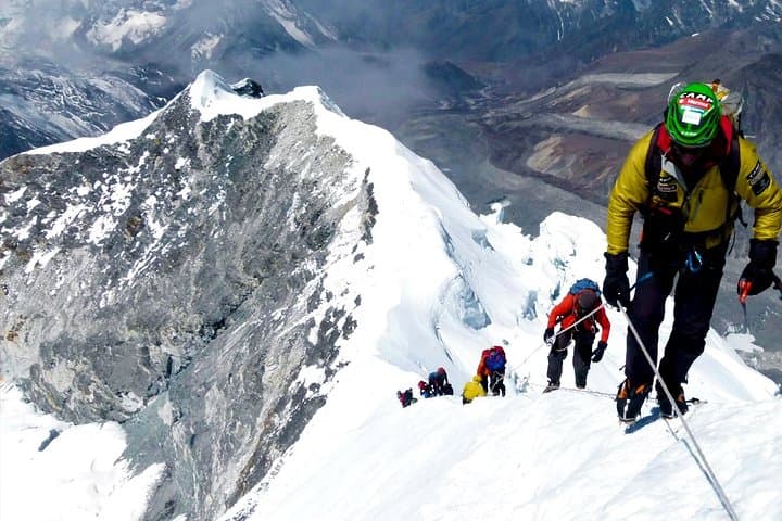 Island Peak Short Climb: 15-Day Imja Tse Summit Expedition from Kathmandu