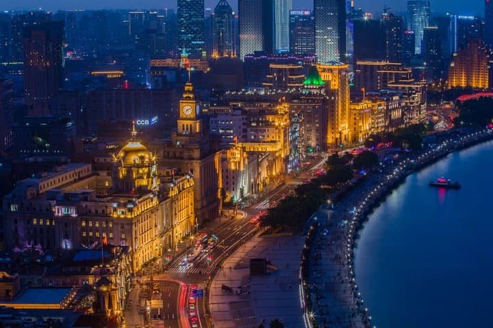Shanghai Night River Cruise and Dim Sum: VIP Huangpu Experience photo 5