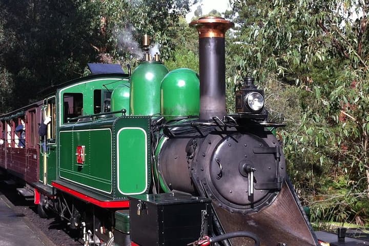 Healesville Sanctuary & Puffing Billy: Private Steam Train and Wildlife Day Tour from Melbourne photo 5