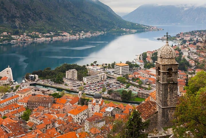 Private Full-Day Montenegro Tour from Dubrovnik: Kotor, Perast & Budva