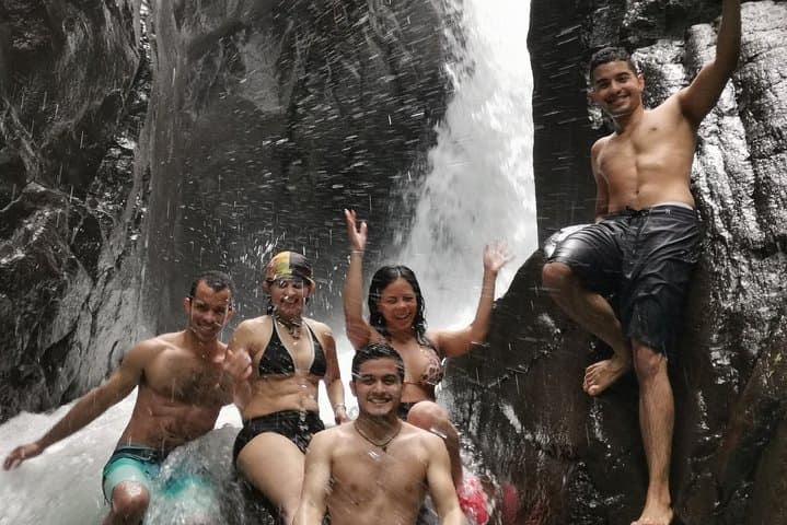 Pozo Azul Waterfall Adventure from El Valle de Antón — Swim, Cliff Jump & Valley Views photo 5