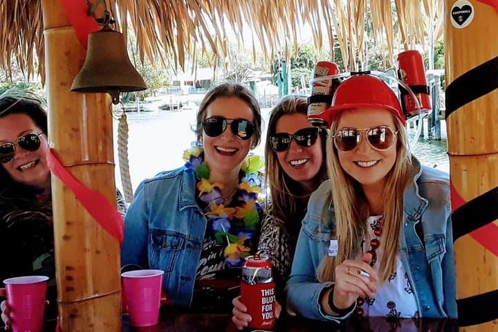Orange Beach Bay Cruise: 1.5-Hour Tiki Boat Tour of the Perdido Islands