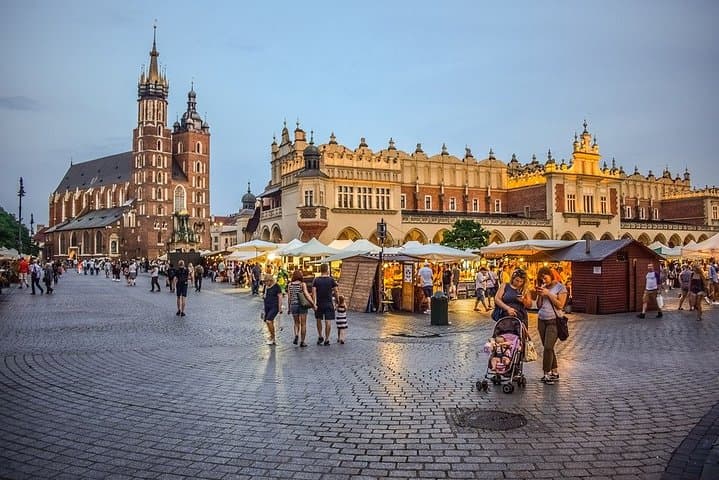Private 4-Hour Krakow City Tour with Driver and Guide (Hotel Pickup) photo 5