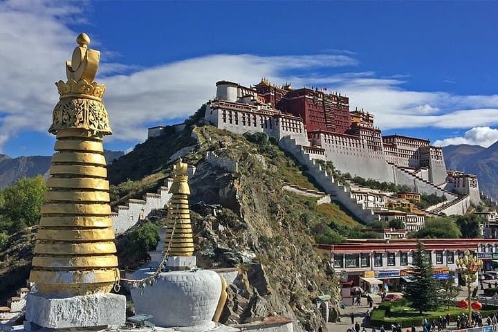8-Day Tibet Tour: Fly-In Drive-Out to Everest Base Camp & Lhasa Highlights photo 6