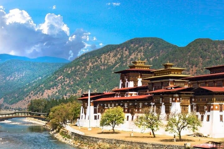 Bhutan in 3 Days: Paro, Thimphu & Taktsang (Tiger's Nest) photo 5