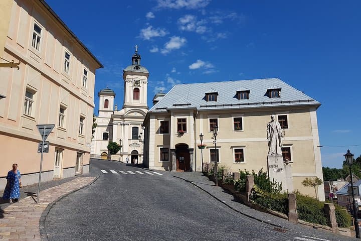 2-Day Private Slovakia Tour from Bratislava: Banská Štiavnica, Vlkolínec & High Tatras photo 3