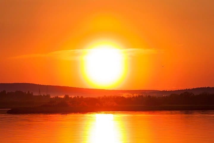 Midnight Sun Photography Tour in Rovaniemi: Capture Arctic Summer Light photo 2