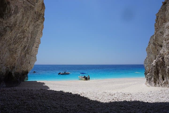 Self-Drive Boat to Shipwreck & Blue Caves on Zakynthos photo 4
