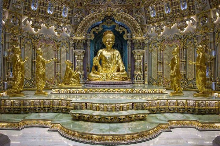 Evening at Akshardham: Exhibition, Light & Sahaj Anand Water Show with Transfers photo 2