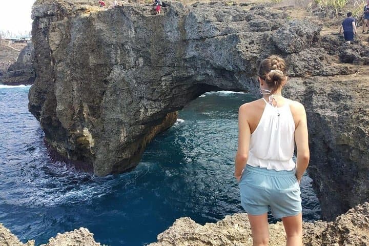 Nusa Penida Day Tour: Kelingking, Broken Beach, Angel's Billabong & Crystal Bay photo 4